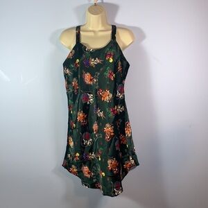 Vintage Looney Tunes hunter green size medium pajama slip dress Y2K Christmas